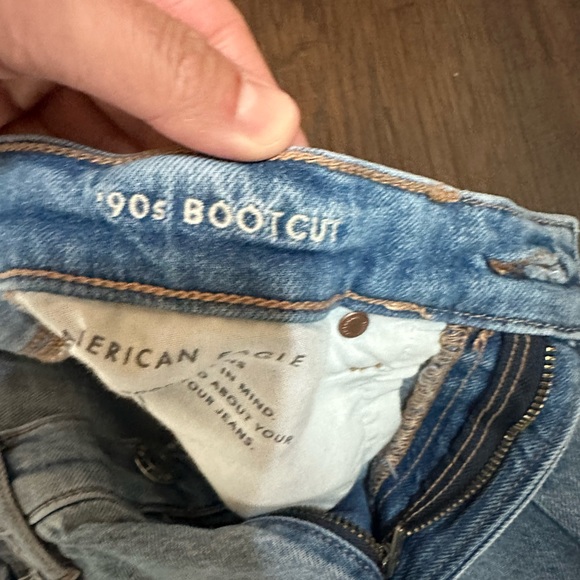 American Eagle AE 90s bootcut jeans 4 short - Picture 3 of 4